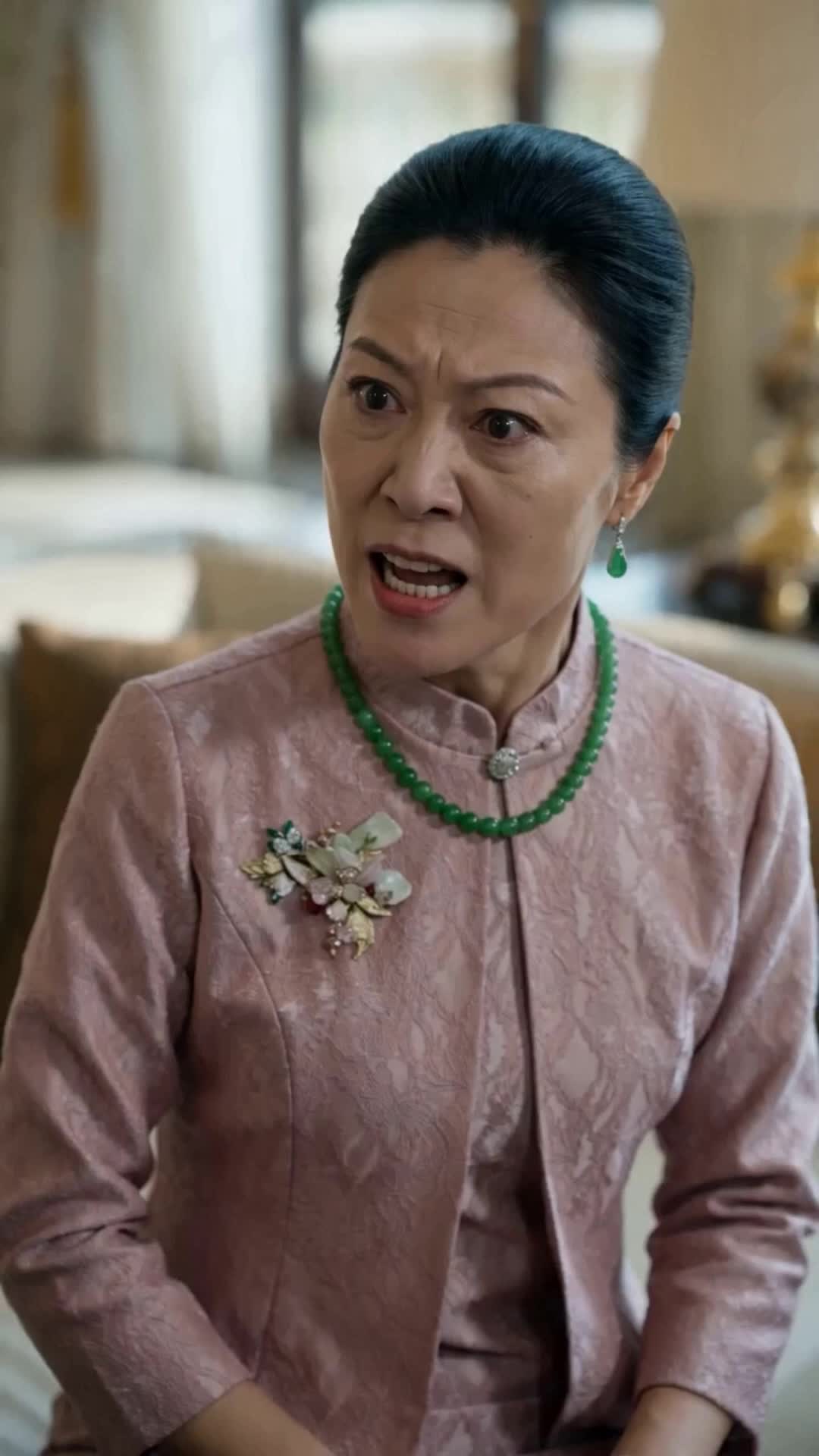 Episode 34 - Poor Bride? Her Mom Is a CEO